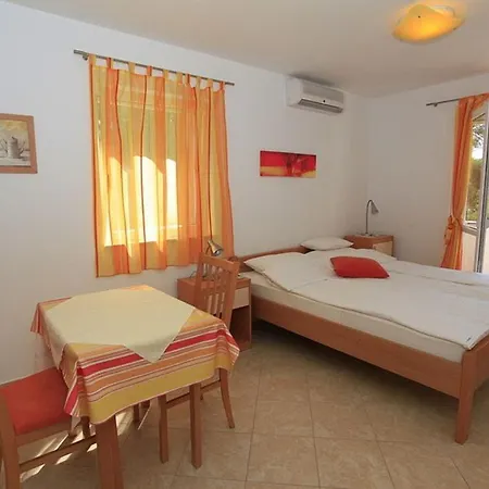 Apartman La Riva - Seafront *