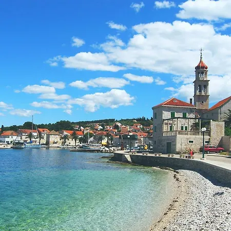 La Riva - Seafront Sutivan