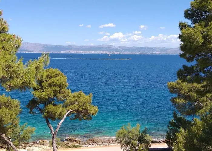 La Riva - Seafront شقة سوتيفان